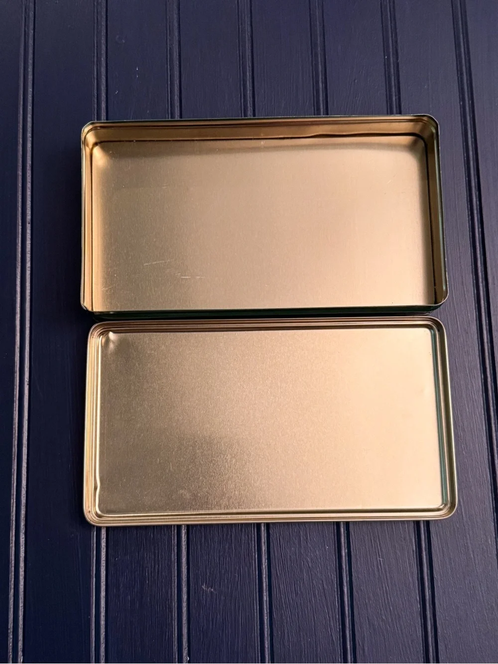 Vintage Keller Charles Fox Hunt Candy Tin — Philadelphia